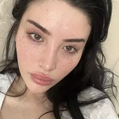 liz thumbnail