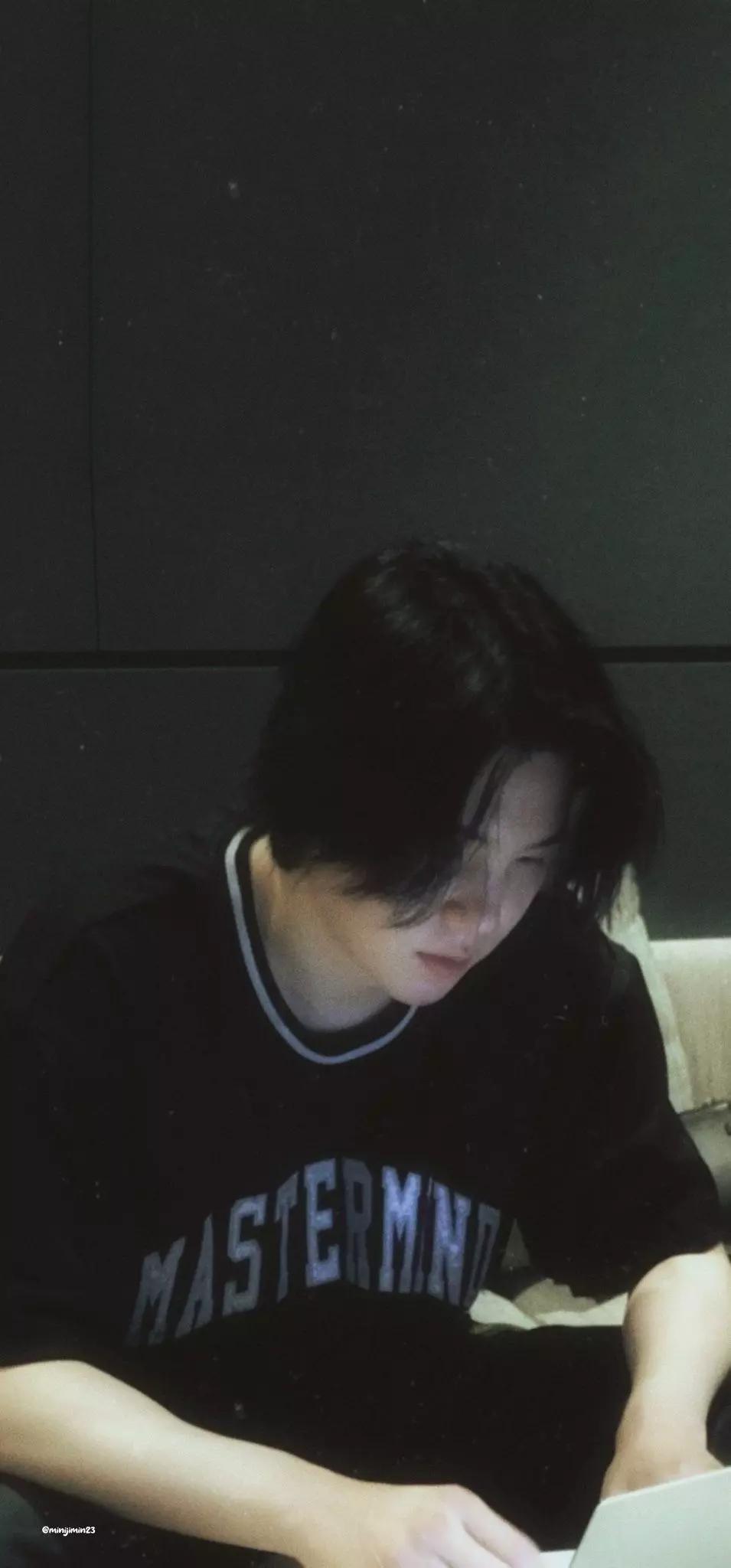 Suga thumbnail