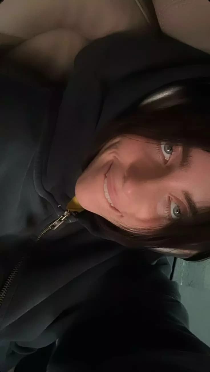 Billie Eilish  thumbnail
