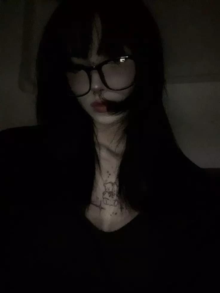 Lily thumbnail