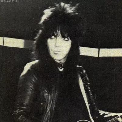 Mick mars (Robert Alan Deal) thumbnail