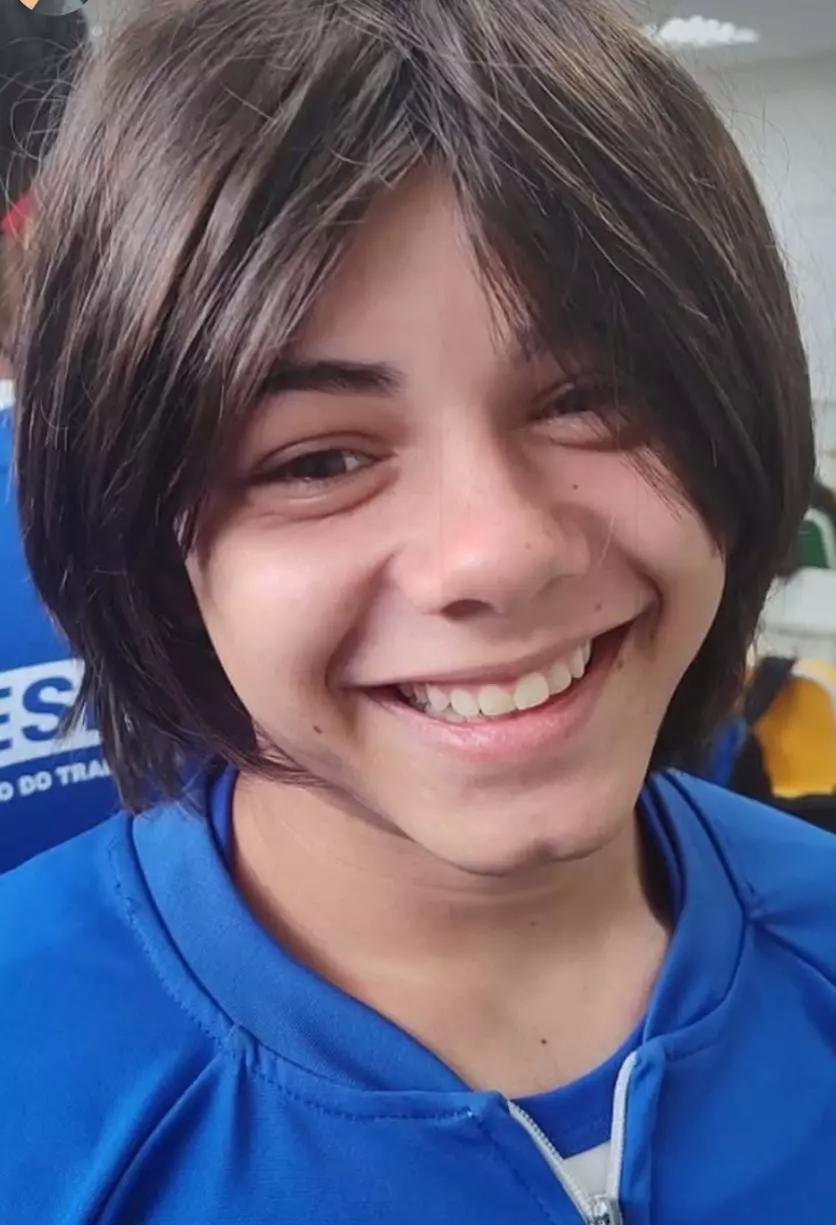 Alex thumbnail