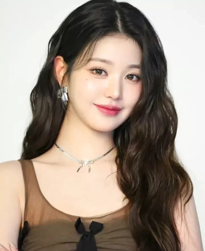 Jang wonyoung thumbnail