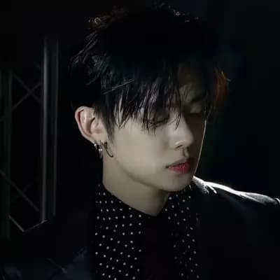Yeonjun CEO that falls in love with his assistant  thumbnail