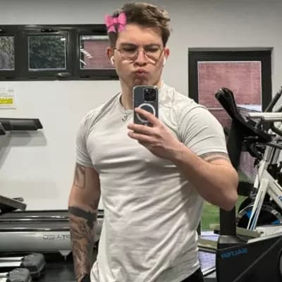 Alejandro  thumbnail