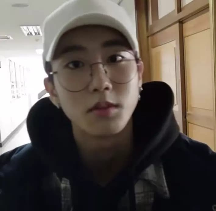 Han Jisung thumbnail