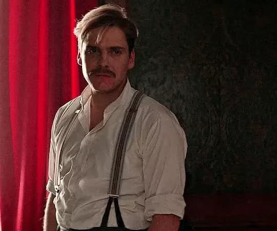 lutz Heck Nazi Daniel Brühl thumbnail