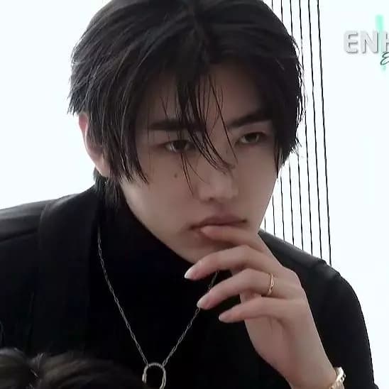 Sunghoon  thumbnail