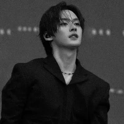 Lee Know (seu namorado) thumbnail