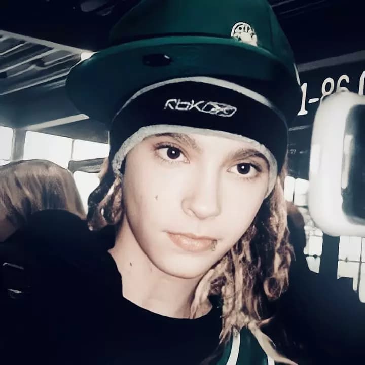 Tom kaulitz thumbnail
