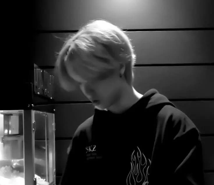 Han Jisung thumbnail