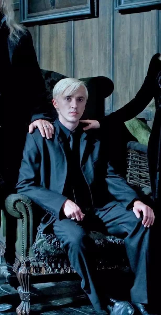 Draco Malfoy thumbnail