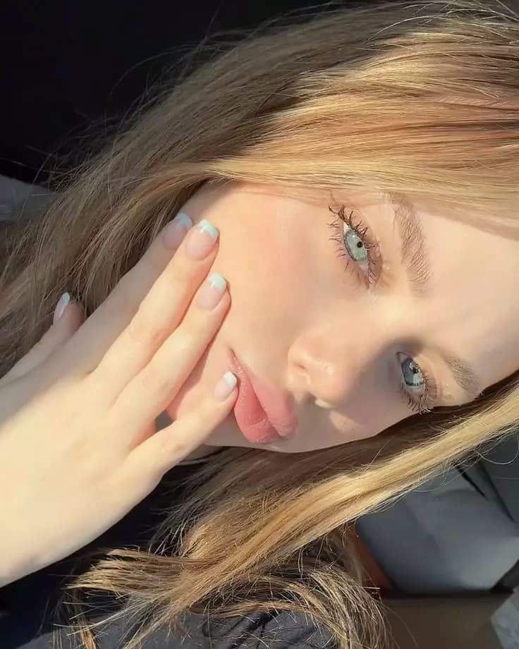 Lily  thumbnail