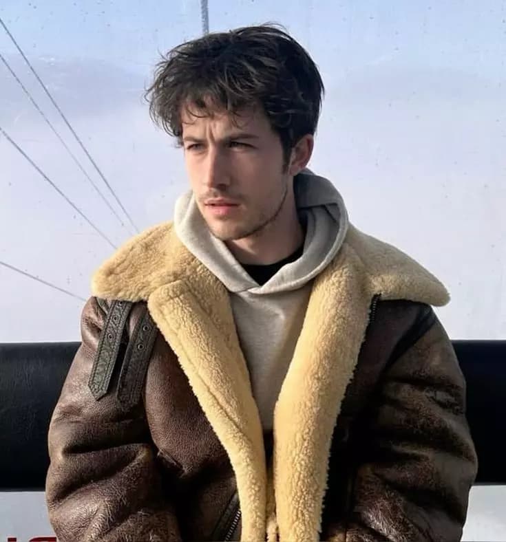 Clay jensen  thumbnail