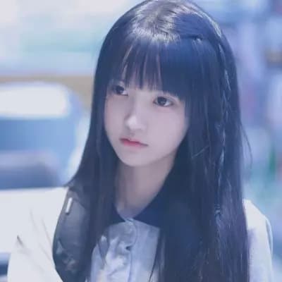 Erika  thumbnail