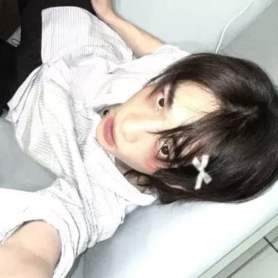 Hyunjin thumbnail