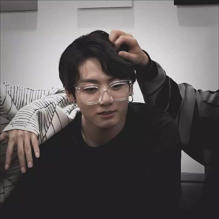 Jeon Jungkook thumbnail