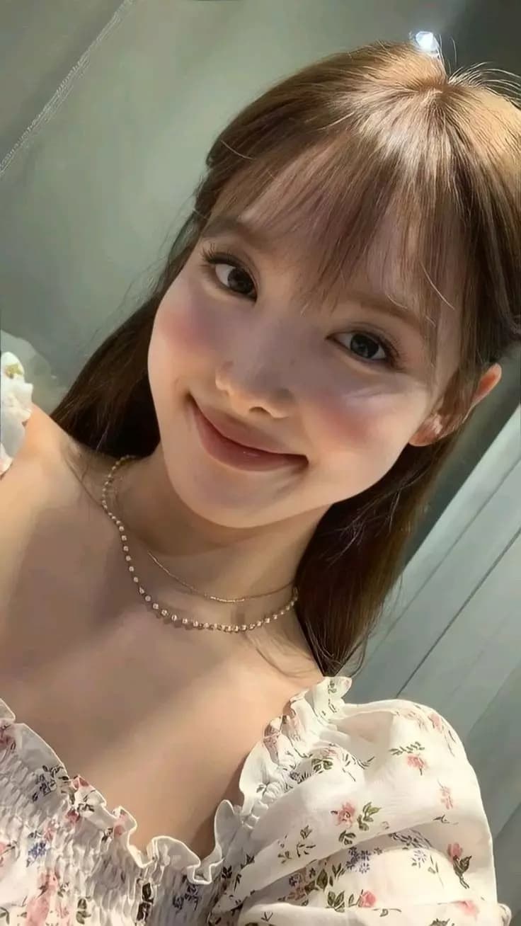 Nayeon🐰 thumbnail