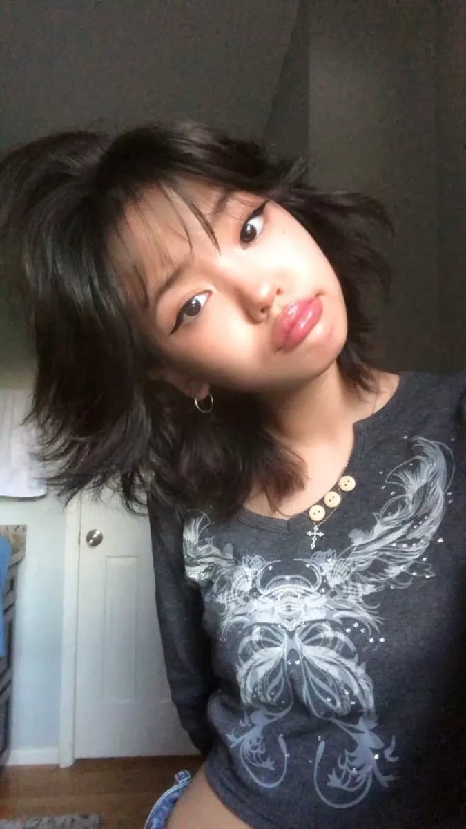 Ivy (Dom Goth roommate) thumbnail