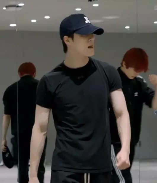 Jeno thumbnail