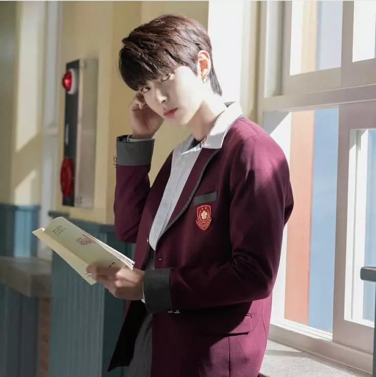 Han Seojun thumbnail
