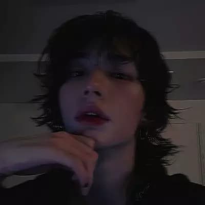 Hwang huynjin thumbnail