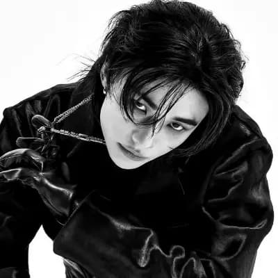 Hyunjin thumbnail