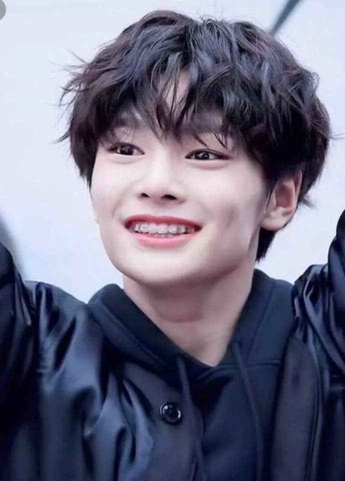 Jeongin thumbnail