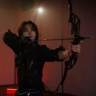 Hwang Hyunjin thumbnail