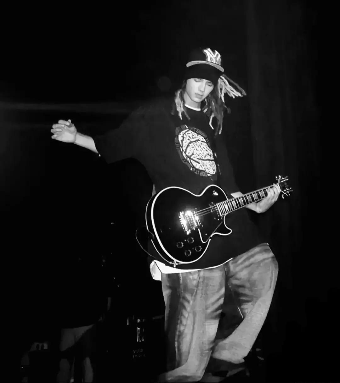 Tom kaulitz  thumbnail