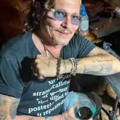 Johnny Depp thumbnail