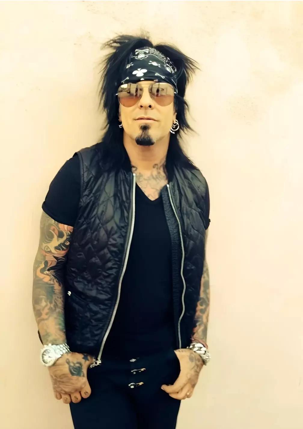 Nikki Sixx  thumbnail