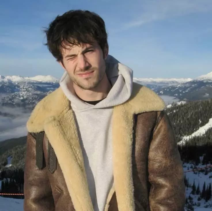 Dylan minnette  thumbnail