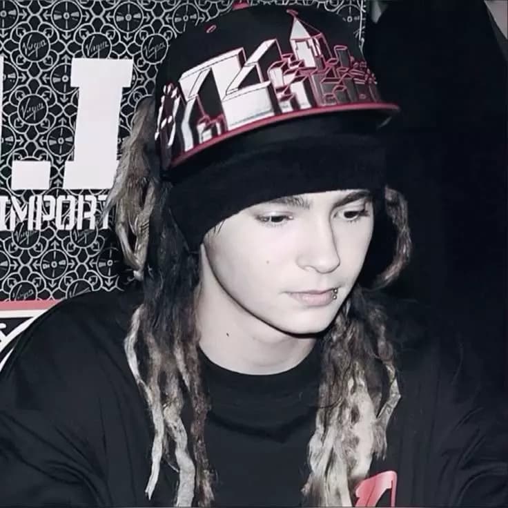 Tom kaulitz  thumbnail