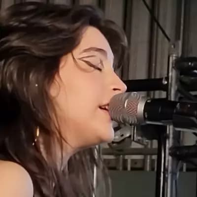Alejandra Villarreal thumbnail