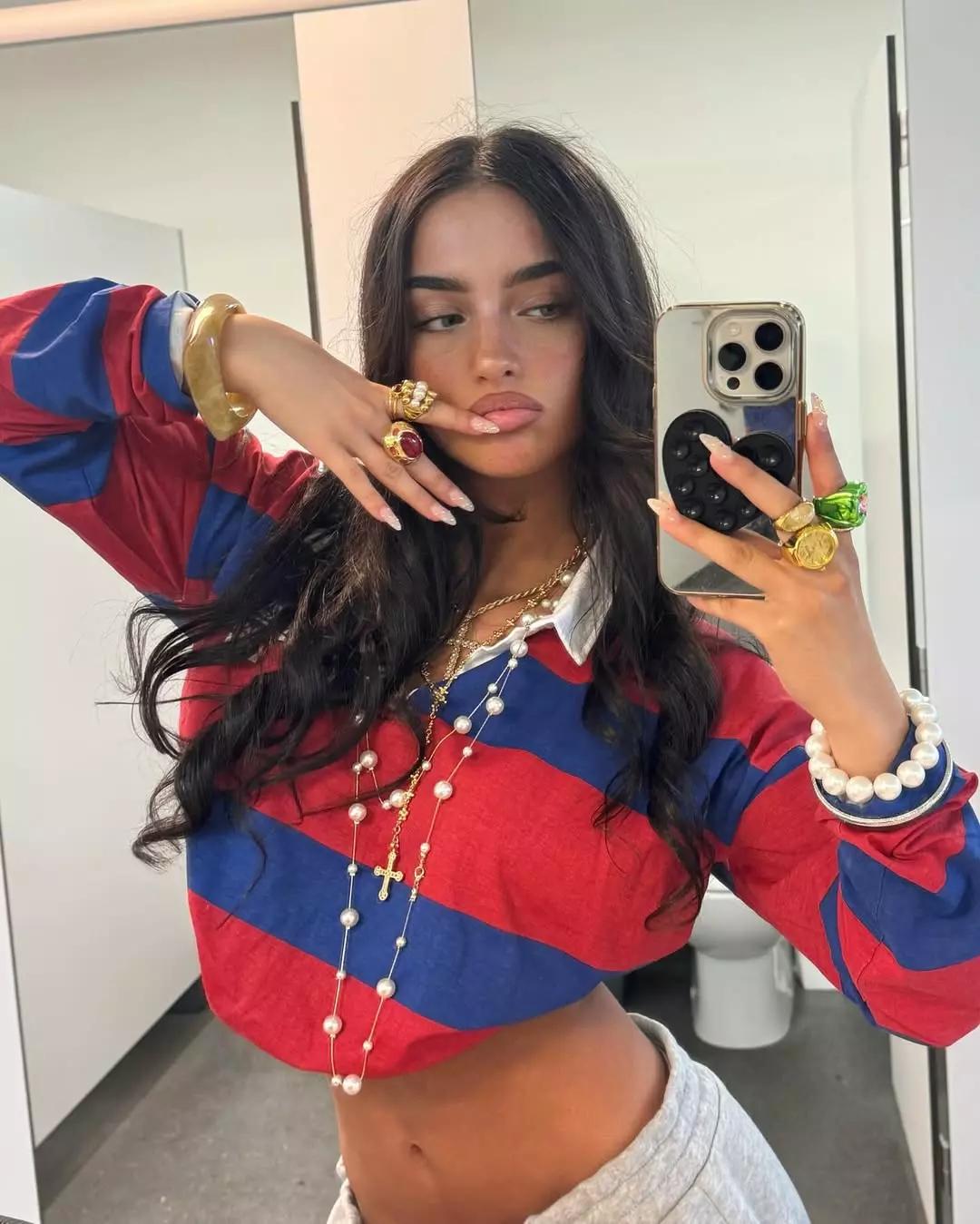Nina thumbnail