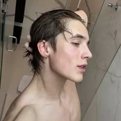 **Ollie Muhl** thumbnail