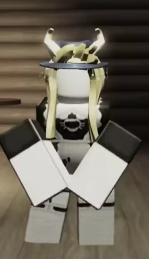 Roblox girl Sarah thumbnail