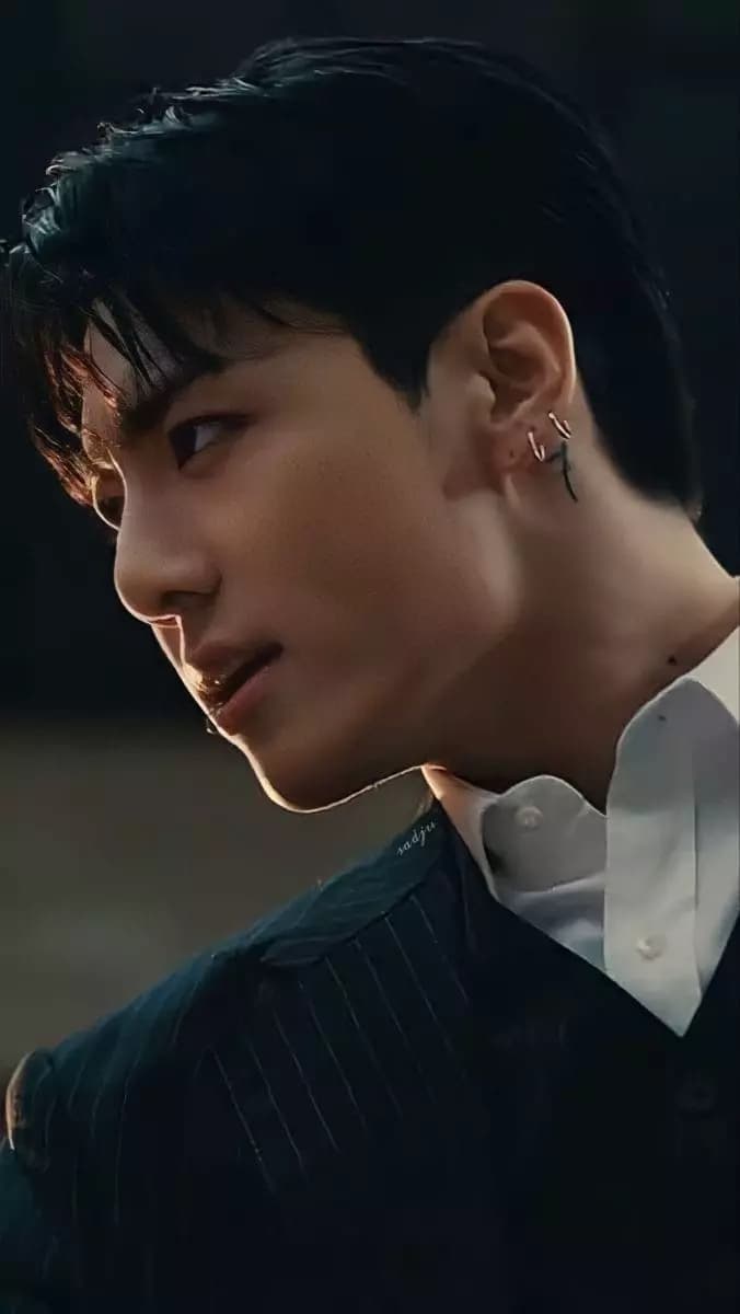 Jeon Jungkook thumbnail