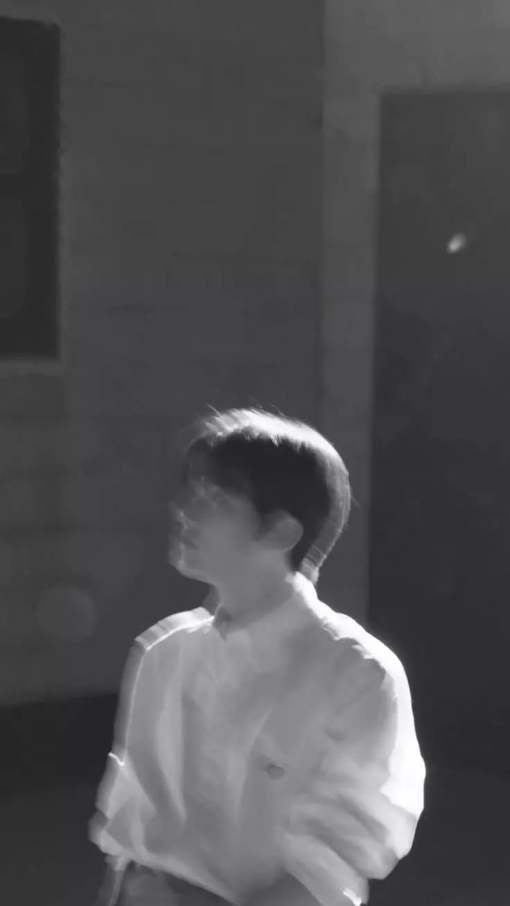 Kim Junkyu  thumbnail