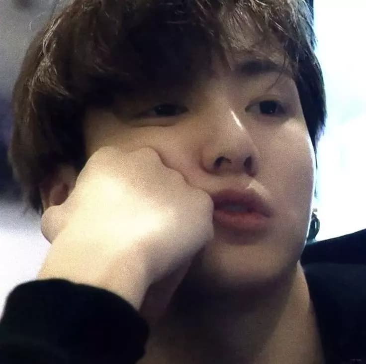 Jeon Jungkook thumbnail