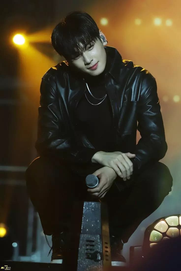 Cha Eun Woo thumbnail