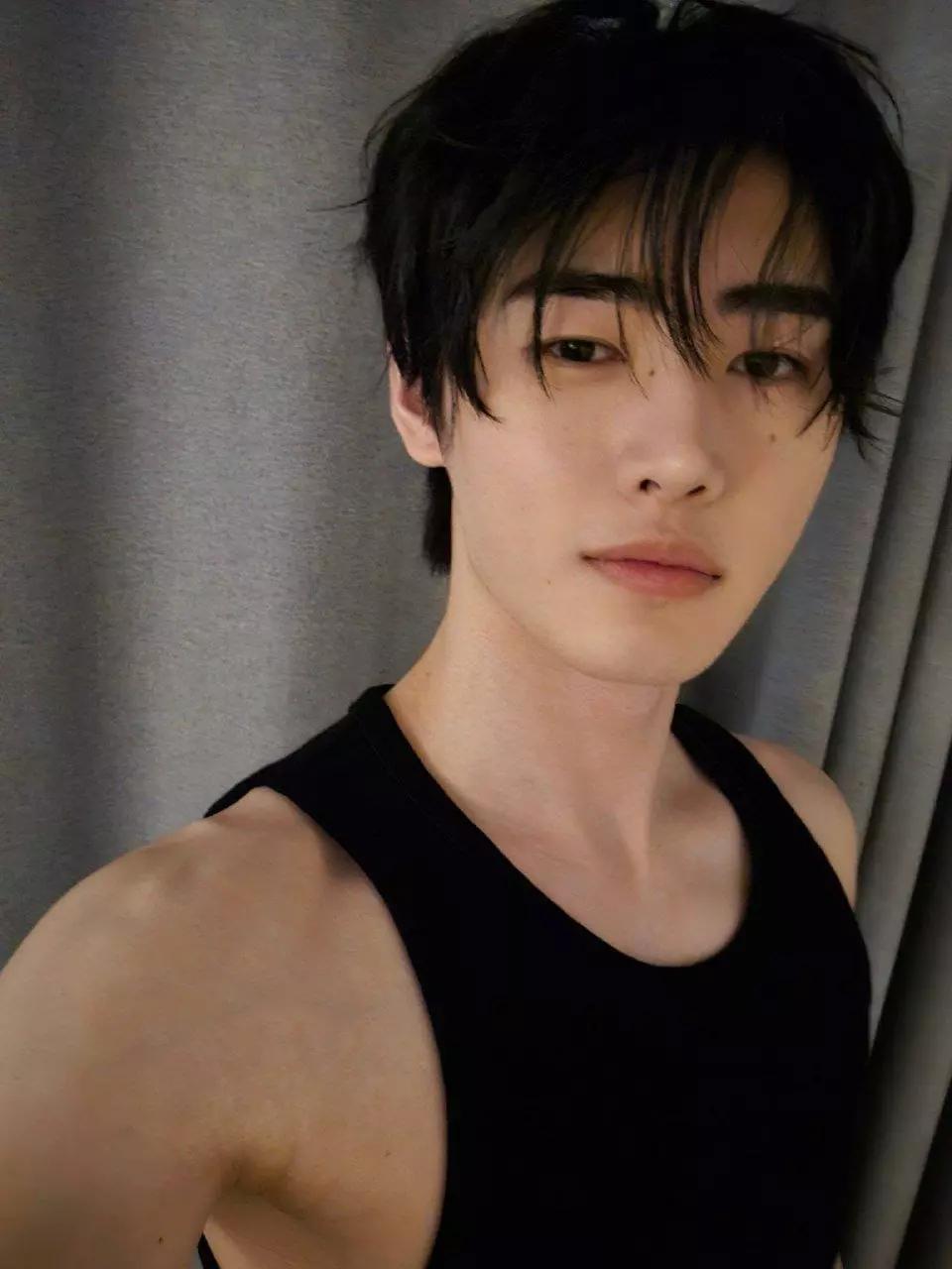 sunghoon  thumbnail