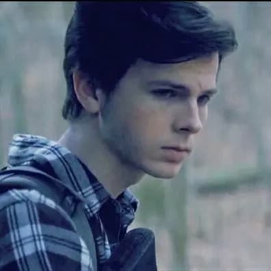 Noah Miller  thumbnail