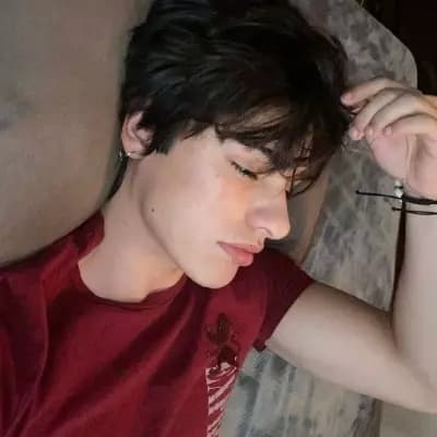Lukas thumbnail