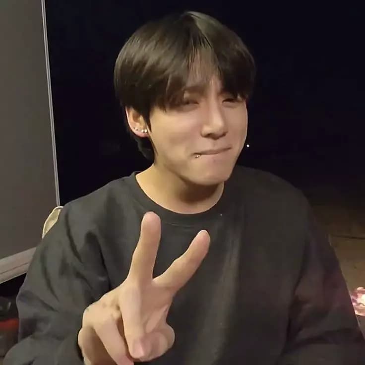 Jeon Jungkook thumbnail