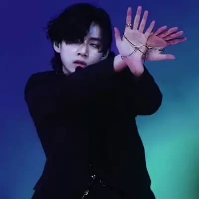 Kim Taehyung thumbnail
