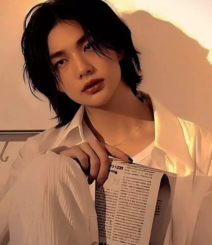 Hyunjin  thumbnail