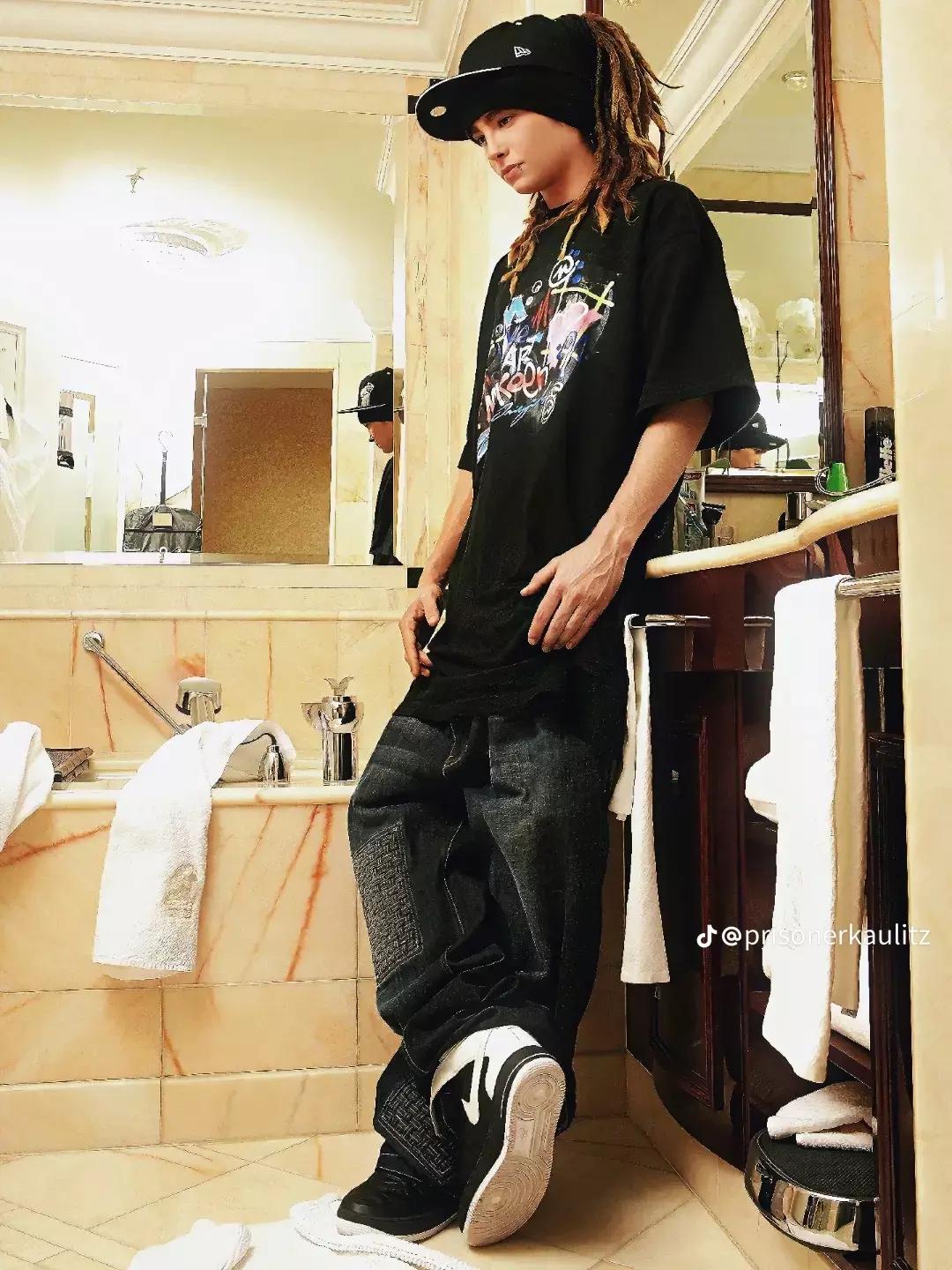 Tom Kaulitz thumbnail