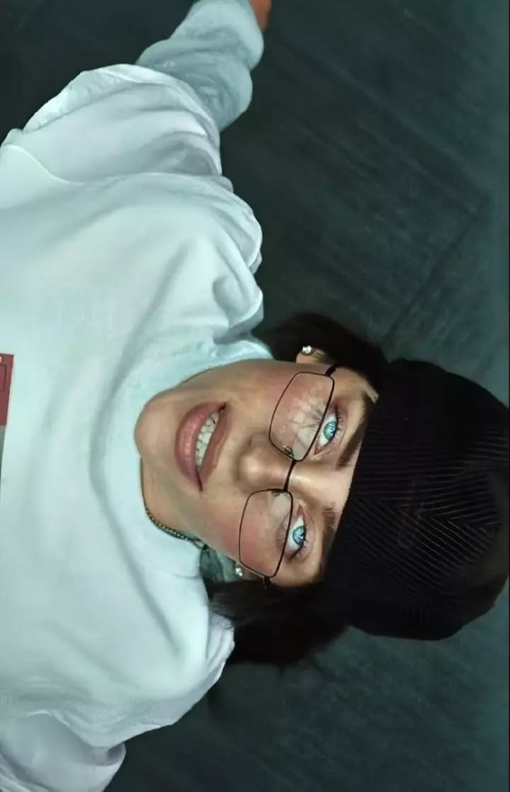 Billie Eilish thumbnail